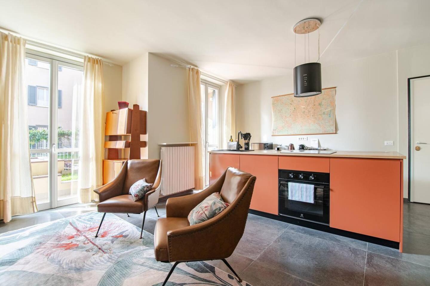 33 Borgo Ticino Lux Free Parking & Private Garden Apartment Pavia Exterior photo